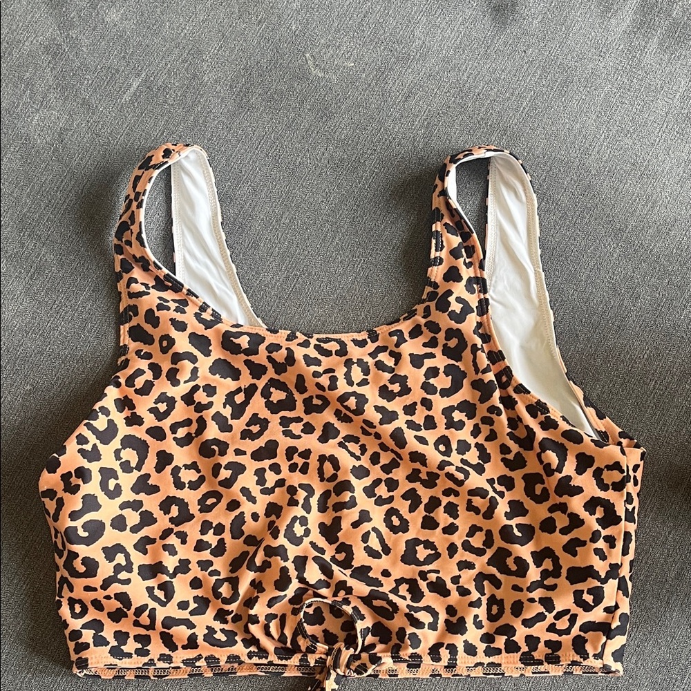 Leopard Print Crop Top